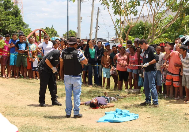 Homem é morto com seis perfurações no Parque Lagoas do Norte