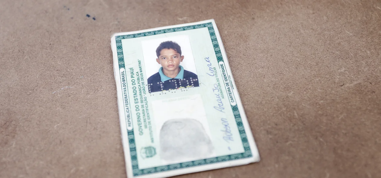 Jovem foi identificado como Robson Araújo Lima