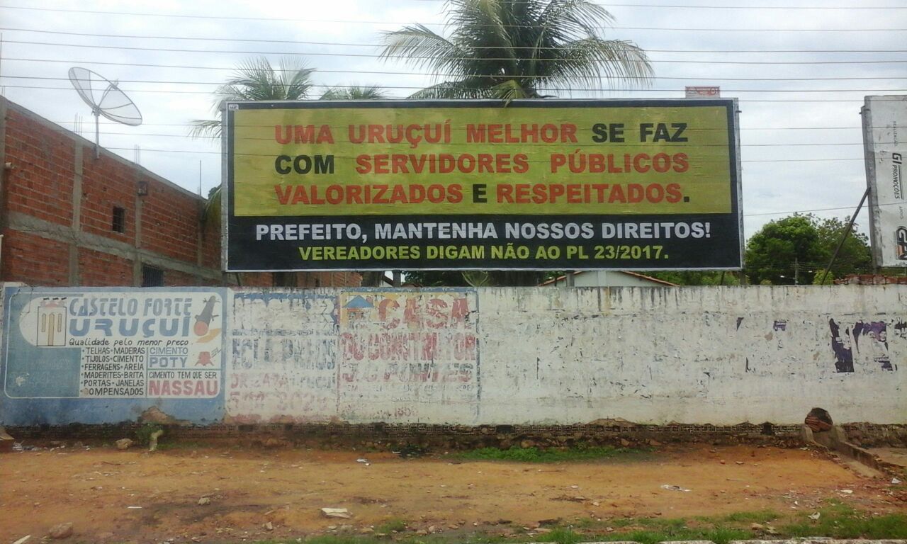 Outdoor instalado em Uruçuí