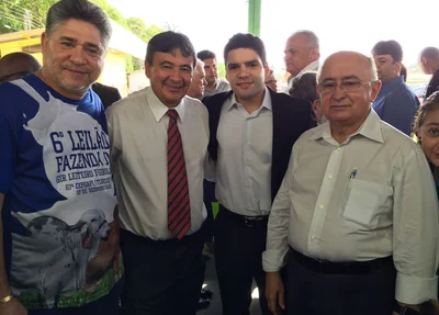 João Mádison e Wellington Dias visitam Parque de Exposição 