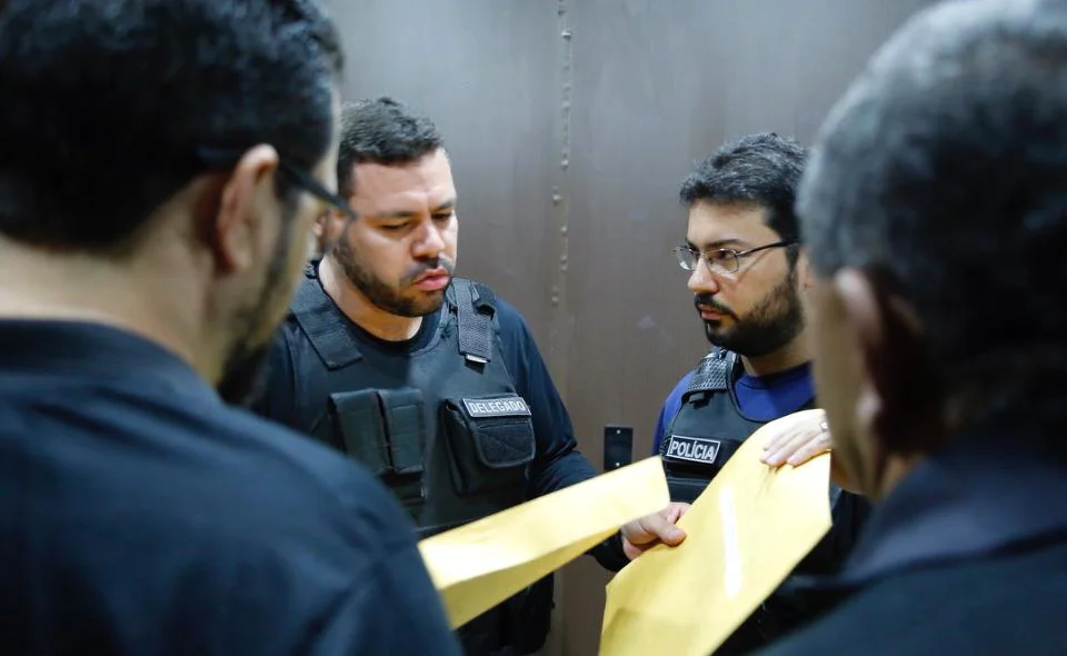 Policiais cumprem mandados de operação no Piauí