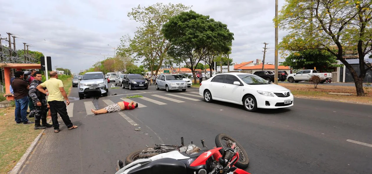 Acidente na Avenida João XXIII