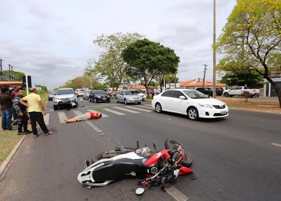 Acidente na Avenida João XXIII