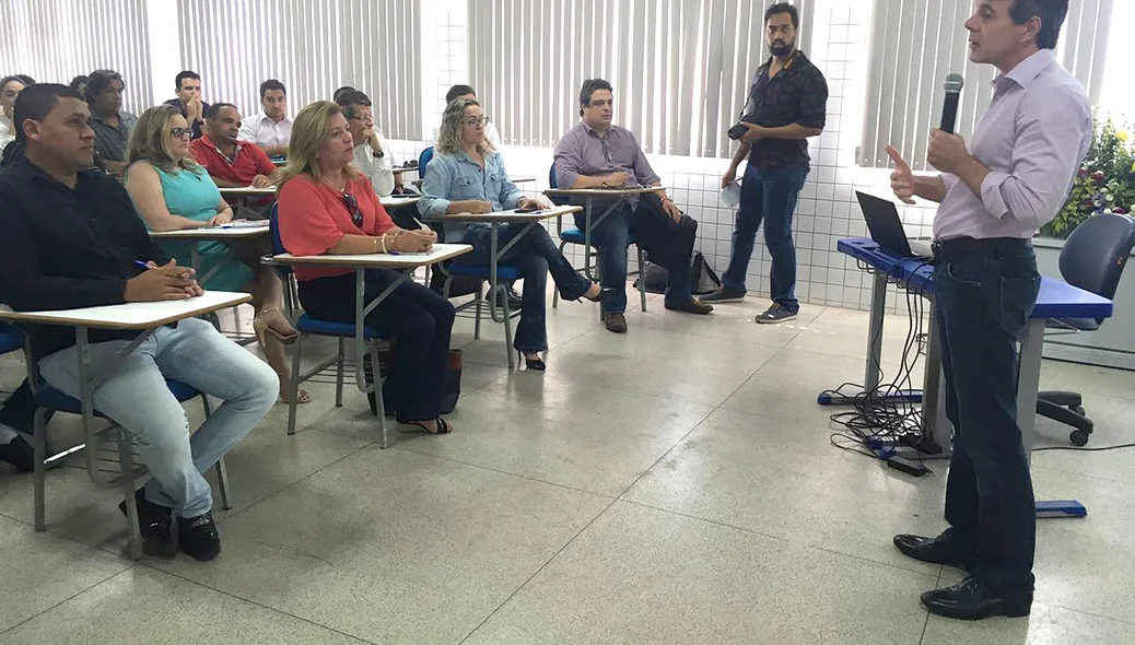 Encontro Estadual de Secretários e dirigentes municipais do Piauí 