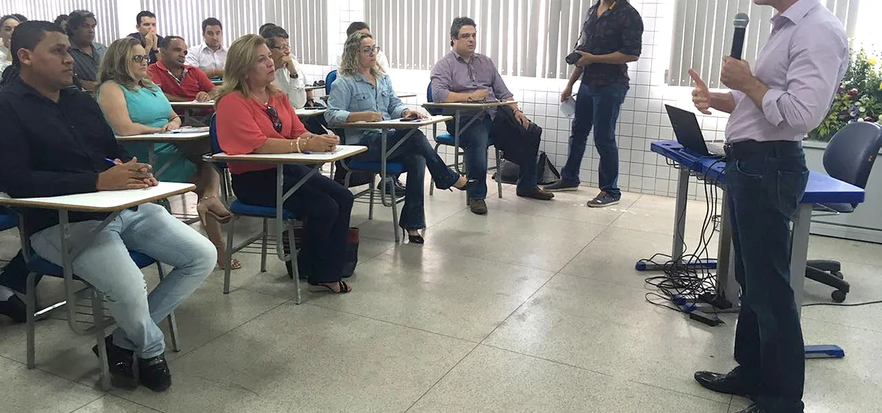 Encontro Estadual de Secretários e dirigentes municipais do Piauí 