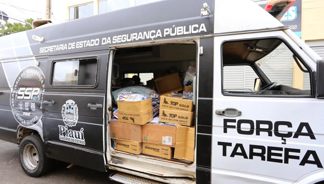 Operação apreendeu CDs e DVDs piratas
