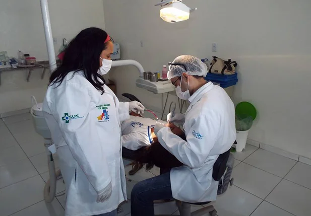 Foram ofertados serviços médicos