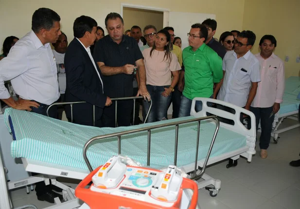 Inauguração de hospital em Buriti dos Lopes