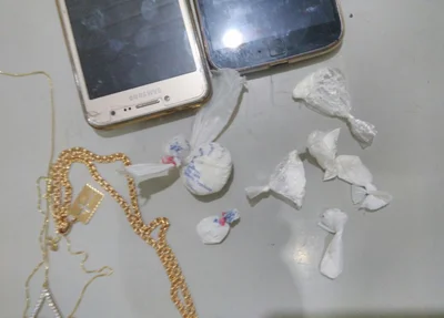 Material recolhido no bairro Dirceu 