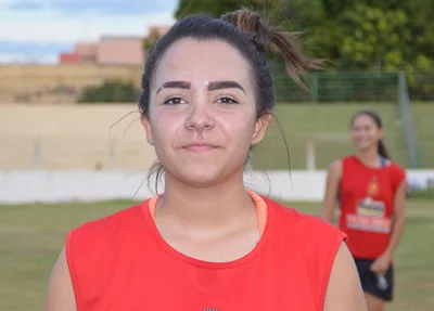Atacante Ferrer fez mais dois gols e assumiu artilharia isolada da competição