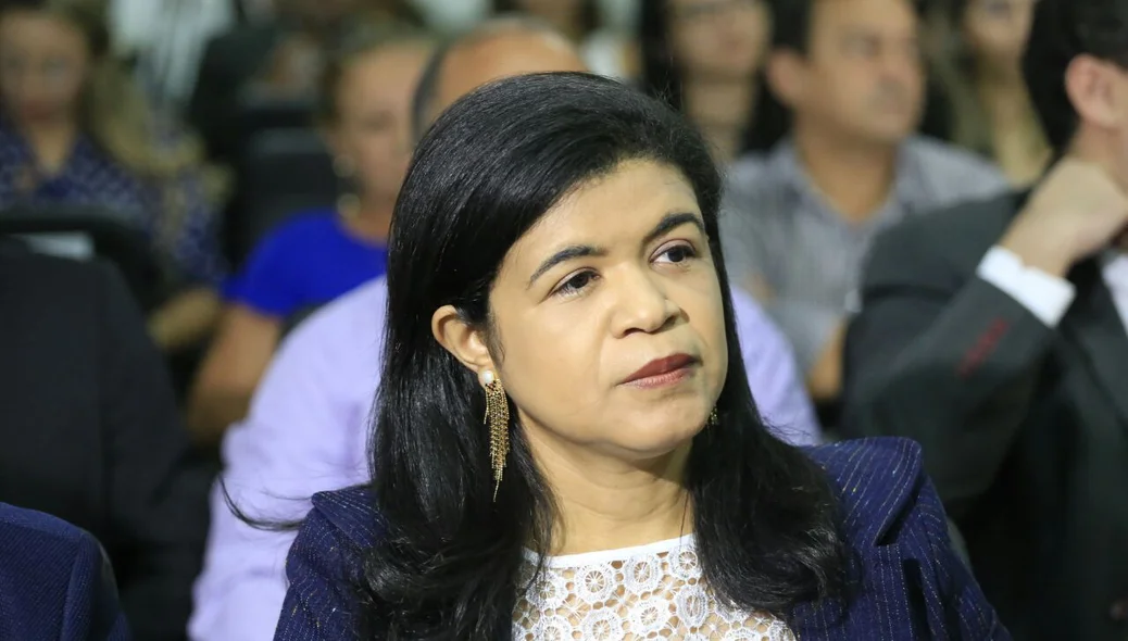 Francisca Hildeth Leal Evangelista Nunes