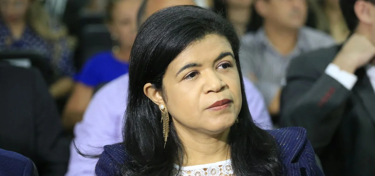 Francisca Hildeth Leal Evangelista Nunes