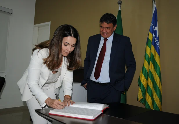 Margarete Coelho assume governo do Piauí