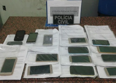 Celulares recuperados no Centro de Teresina 