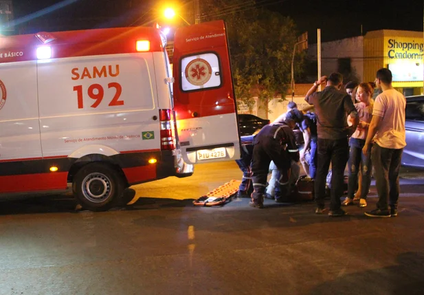 Samu atendeu a vítima no acidente