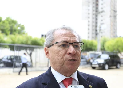 Deputado Assis Carvalho