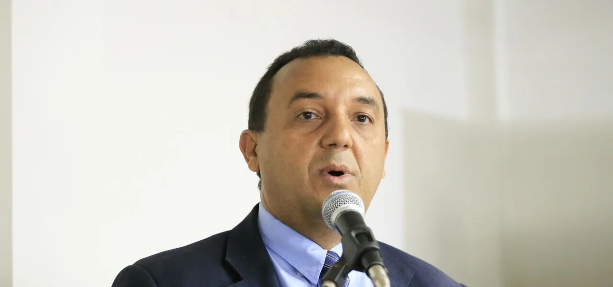 Reitor da Uespi, Nouga Cardoso