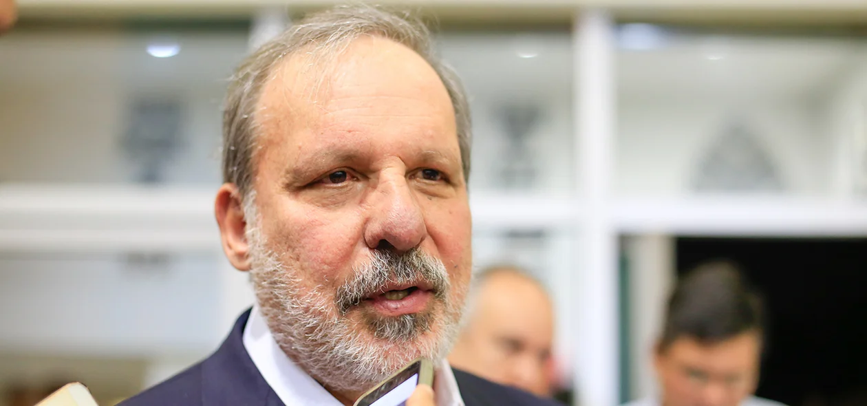 Senador Armando Monteiro 