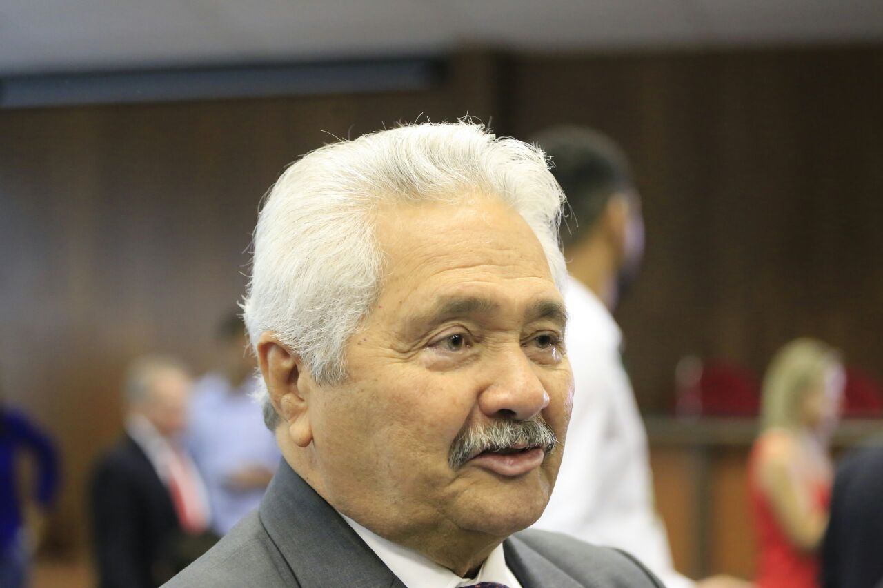 Senador Elmano Férrer