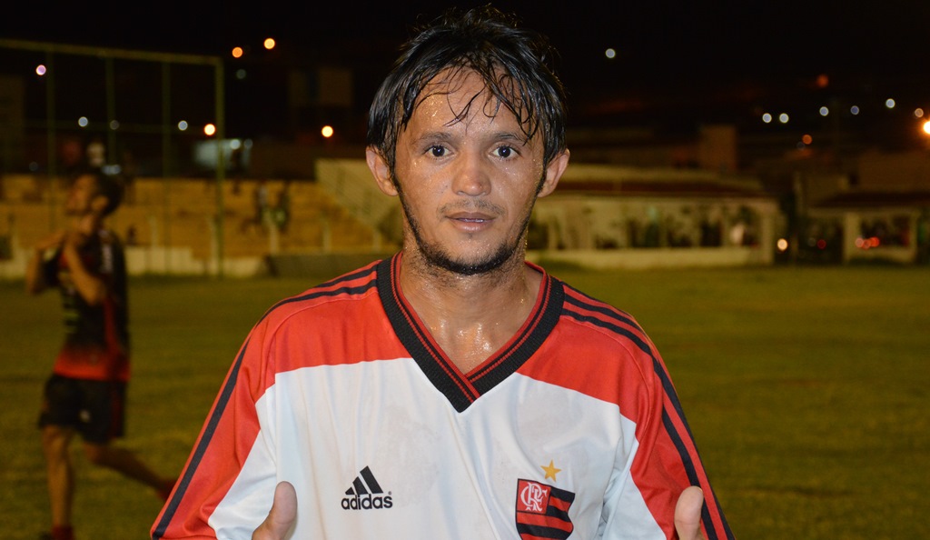 Meia Marcinho fez o quarto gol do Flamengo.