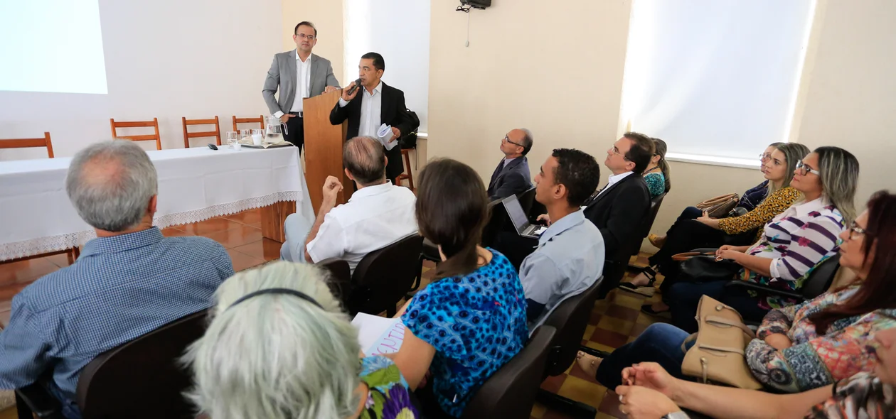 Audiência onde foi apresentado o relatório 