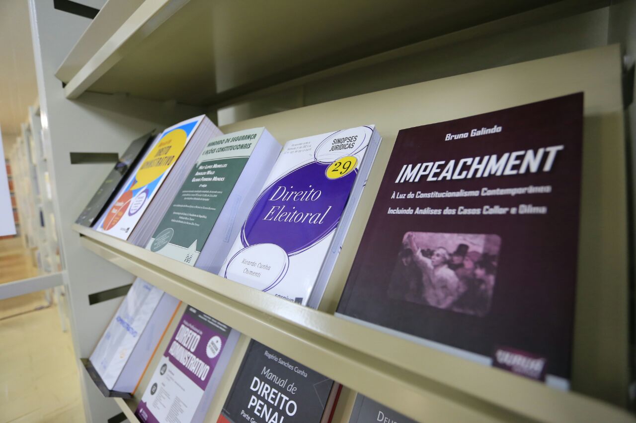 Livros que constam na biblioteca