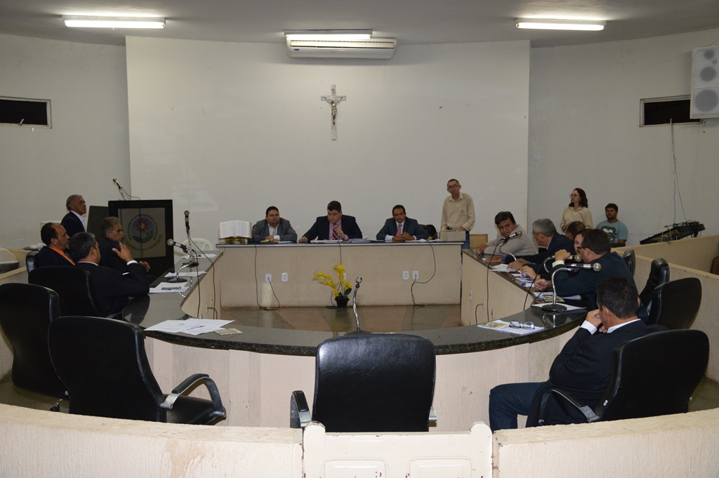 Sessão da Câmara é antecipada para o período da manhã