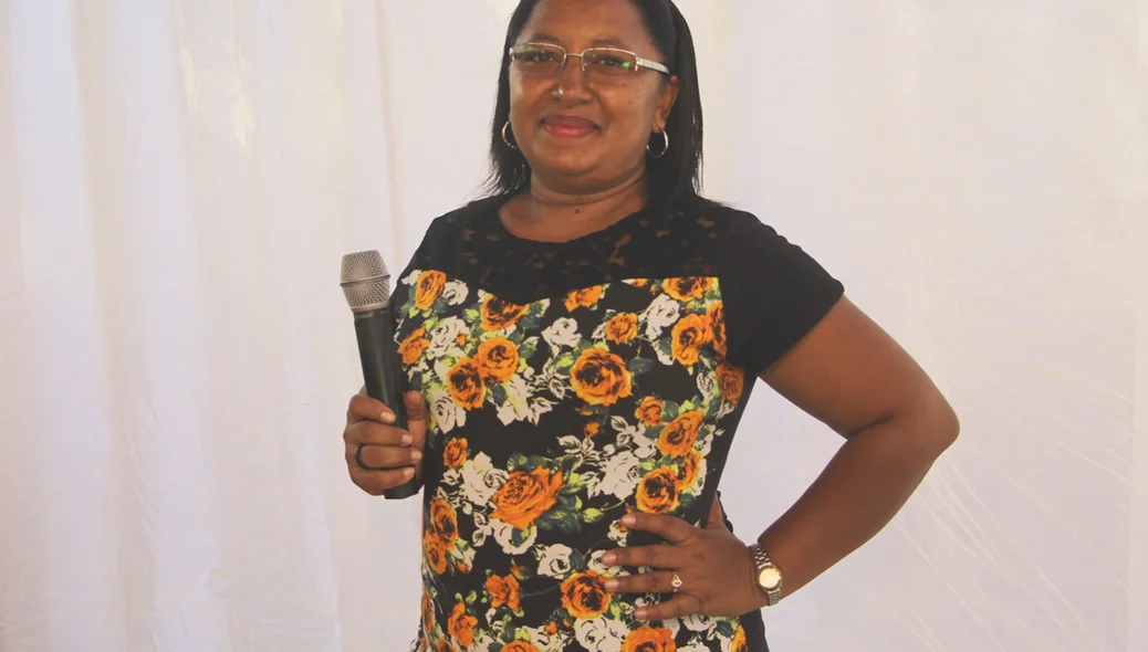 Fundação Viver a Vida com Dignidade promove distribuição de presentes no Angelim