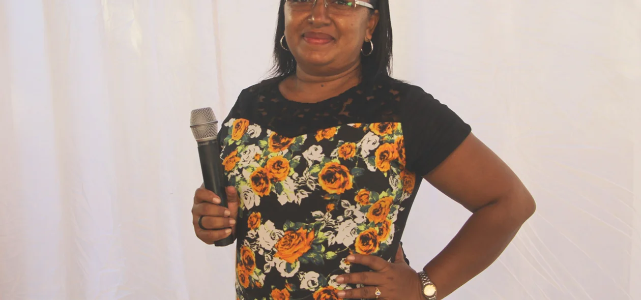 Fundação Viver a Vida com Dignidade promove distribuição de presentes no Angelim