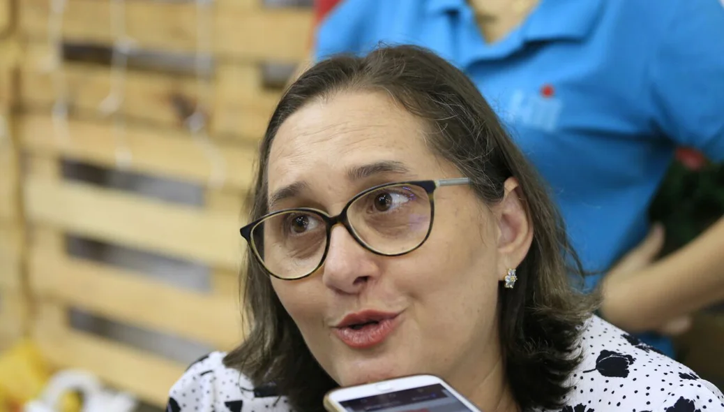 Maria Chaves, vice coordenadora do Papai Noel dos Correios