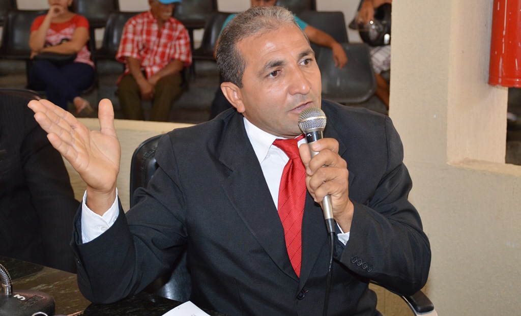 Vereador Dedé Monteiro solicita  a realização de uma audiência pública