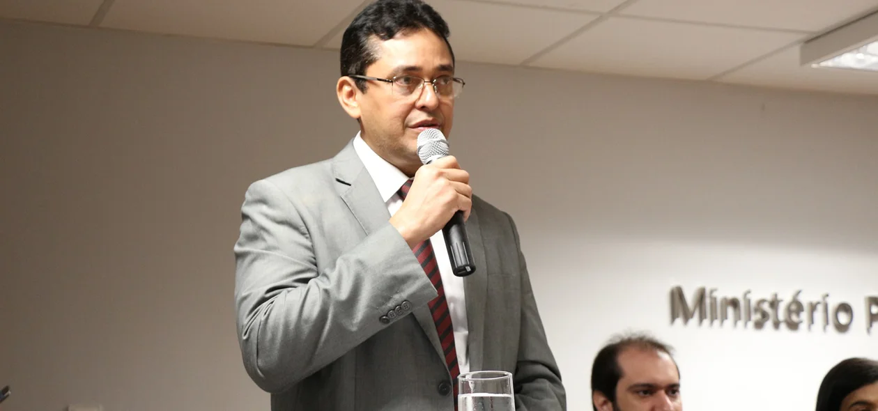 Cleandro Moura