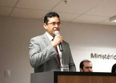 Cleandro Moura