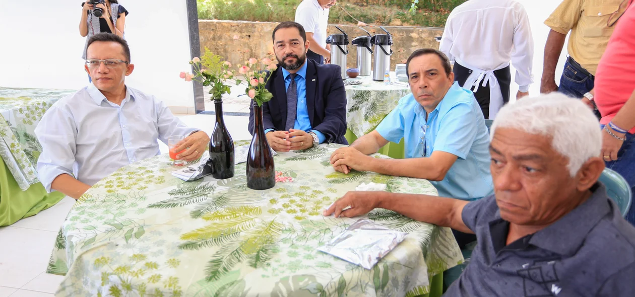 Jornalistas marcam presença