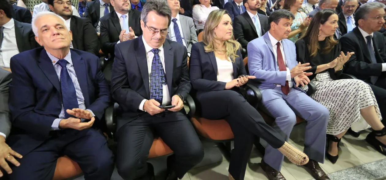 Autoridades presentes no TRE do PI