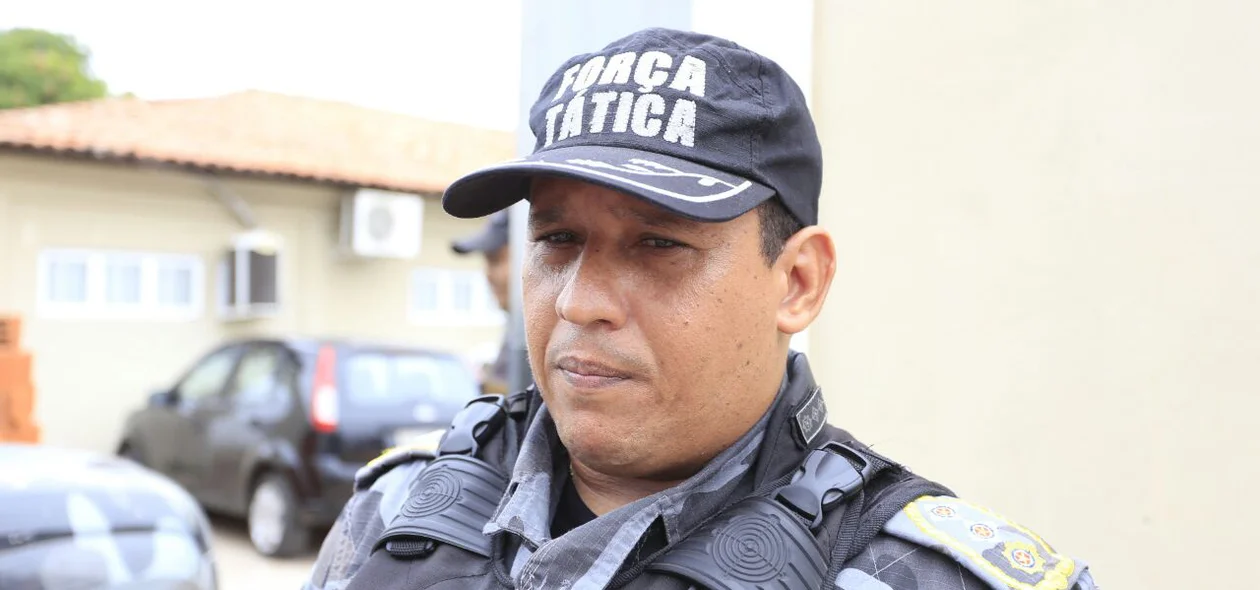 Comandante do 5º Batalhão, Major Pessoa