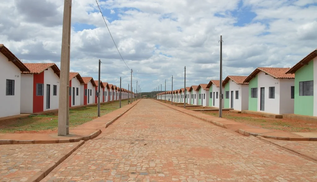 Residencial Lousinho Monteiro é entregue em Picos