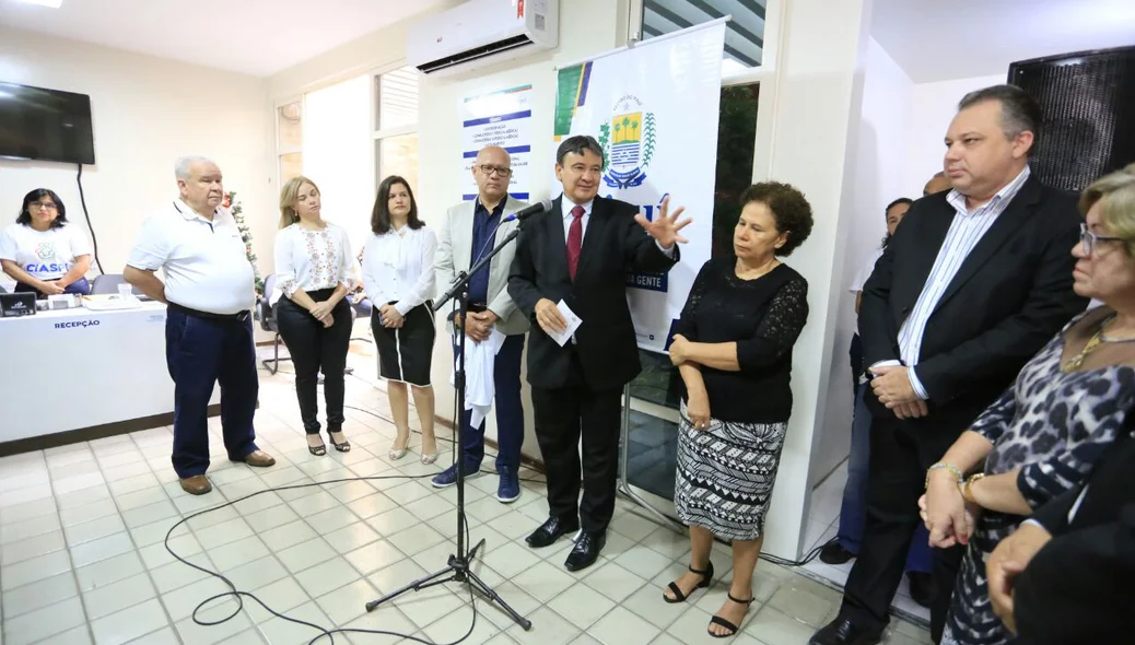 Autoridades participam de inauguração do Centro de Atenção ao Servidor do Piauí
