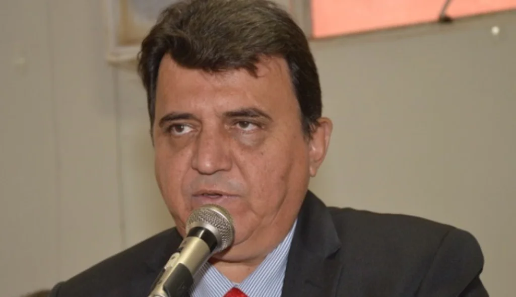 Evandro Paturi (PT)