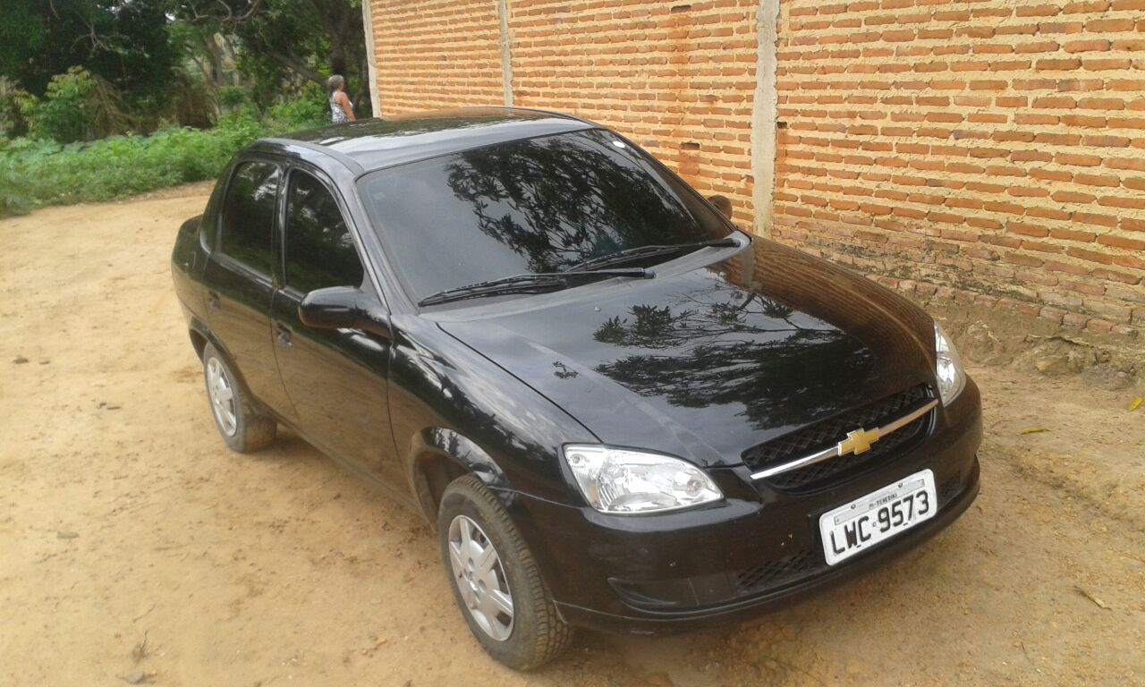 Carro que foi utilizado nas ações criminosas