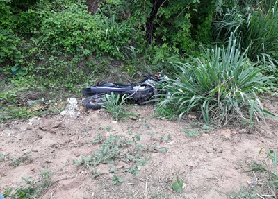 Moto envolvida em acidente na zona sudeste de Teresina 
