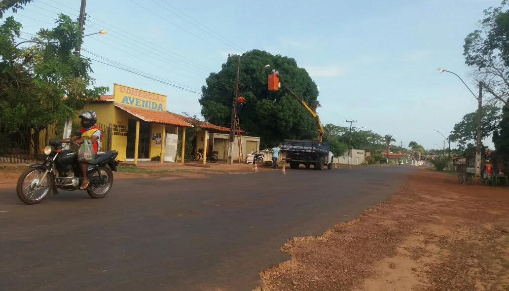 Prefeitura investe em iluminação pública