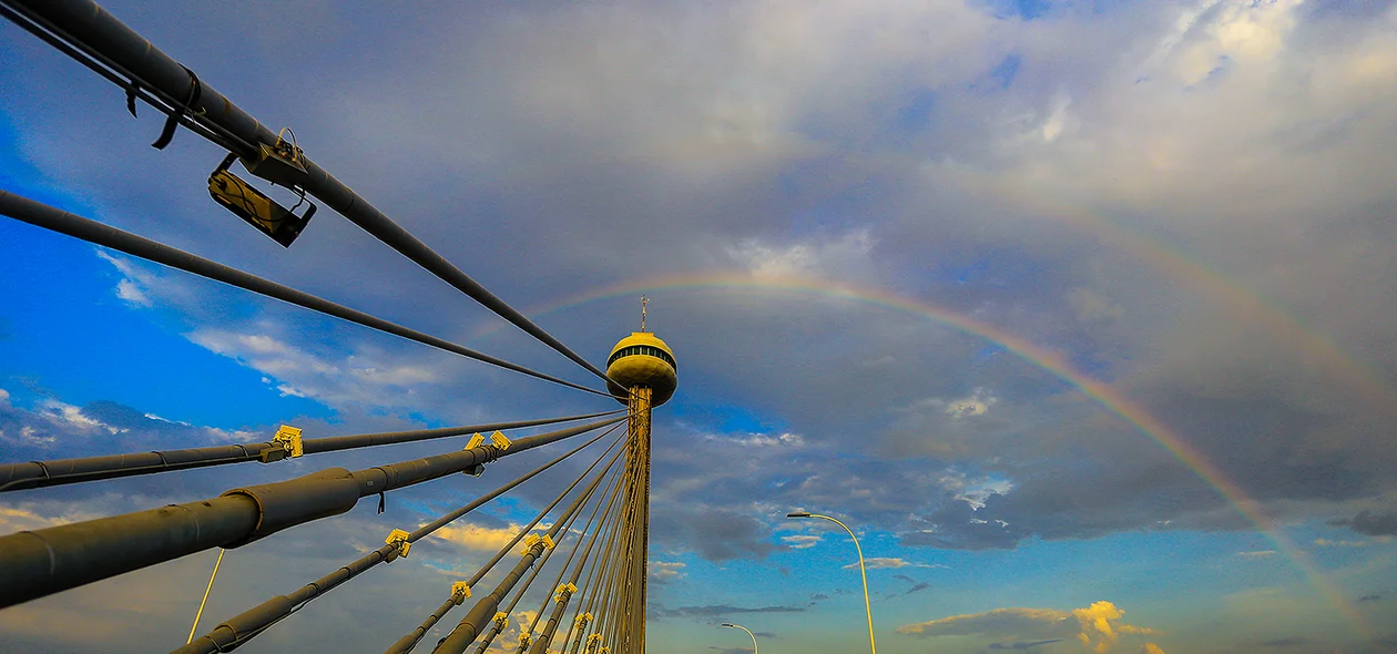 Ponte Estaiada 