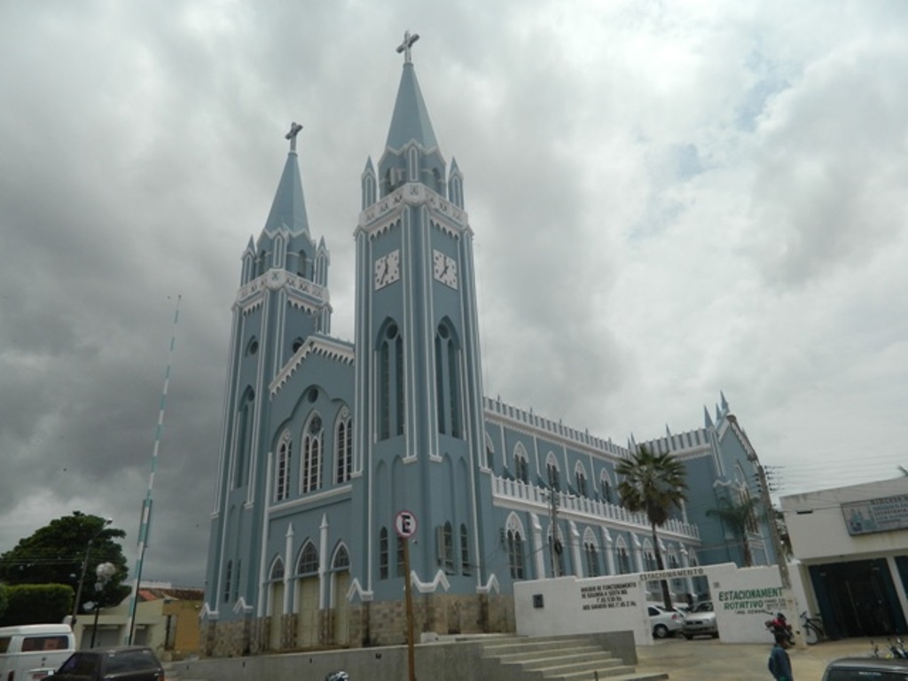Igreja Catedral continua sob o comando do Padre Chiquinho