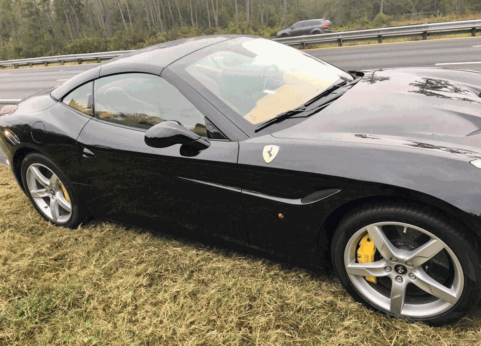 Ferrari recuperada na Flórida