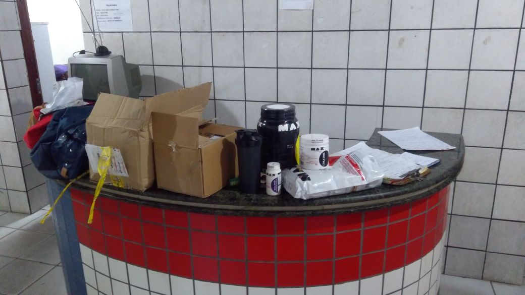 Objetos encontrados no carro