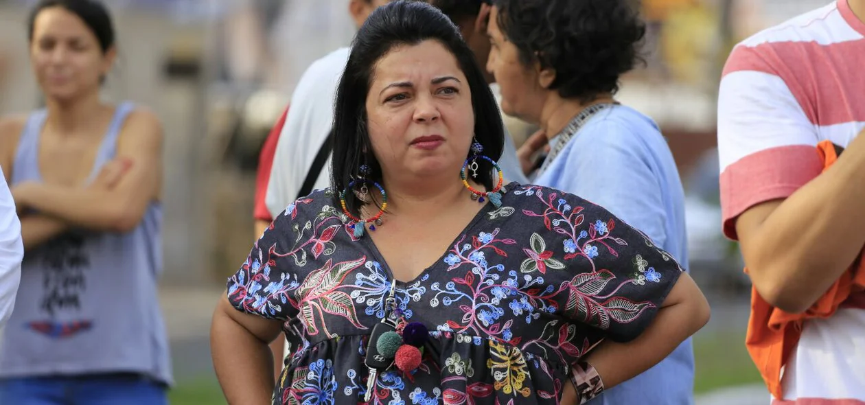 Fabíola Lemos, professora e uma das organizadoras da manifestação 