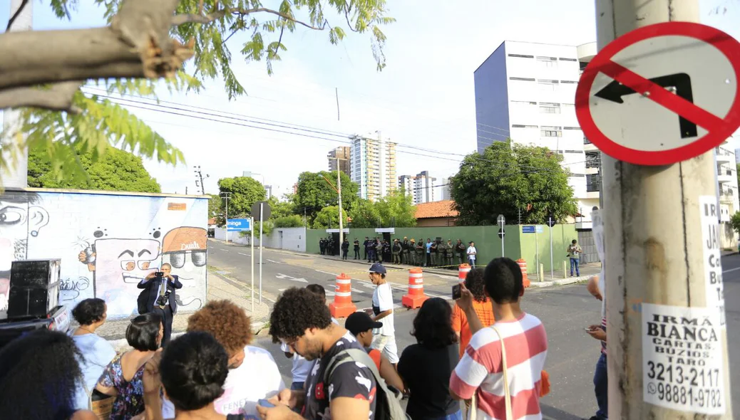 Populares na reunião para reajuste da passagem de ônibus 