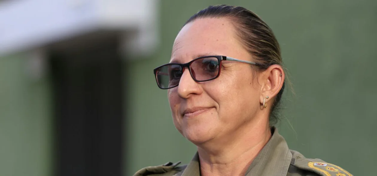 Tenente Coronel Júlia
