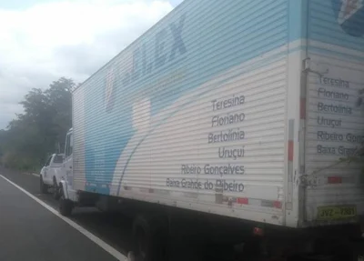 Caminhão conduzido pela vítima do assalto